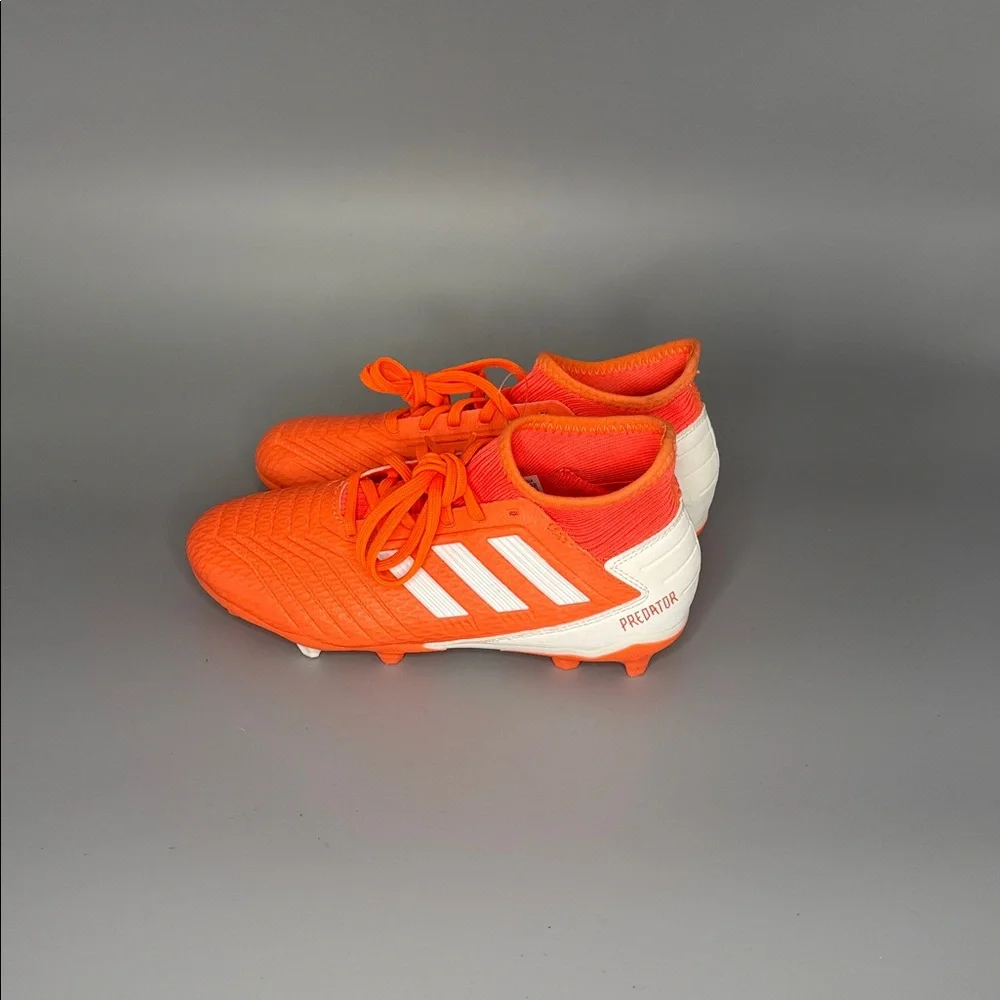 adidas Predator 19.3 FG Women's‎ Soccer Cleats - Hi-Res Coral / White Sz 5